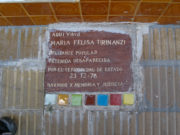 These crude markers honor Argentinian heroes.