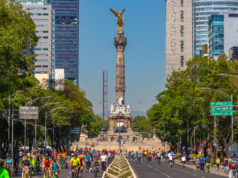 Sunday on Reforma with no cars